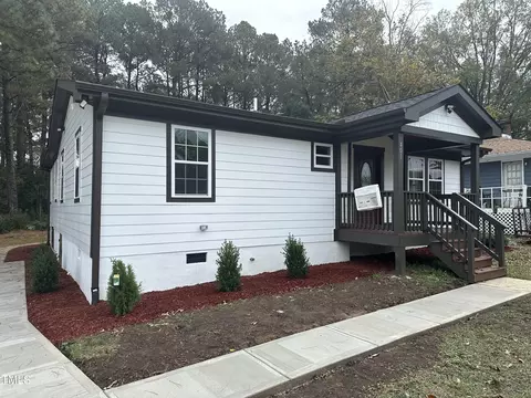 Exterior - 401 Commonwealth St, Durham, NC 27703 photo 3 of 7