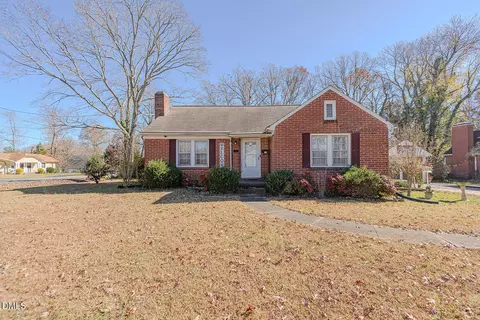 401 Trail One, Burlington, NC 27215