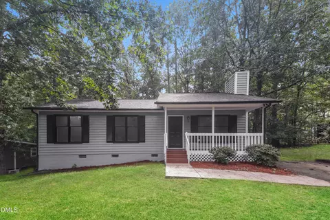 6 Fircrest Ct, Durham, NC 27703