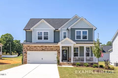 28 Fellow Dr, Lillington, NC 27546
