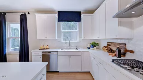 Kitchen - 222 Tidal Pool Way, Cary, NC 27519 photo 2 of 2
