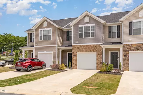 1230 Adrian Ct, Mebane, NC 27302