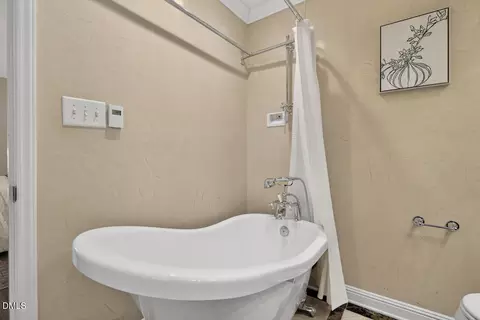 Bath - 4819 Marvin Dr, Durham, NC 27707 photo 3 of 5