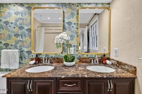 Bath - 4819 Marvin Dr, Durham, NC 27707 photo 2 of 5