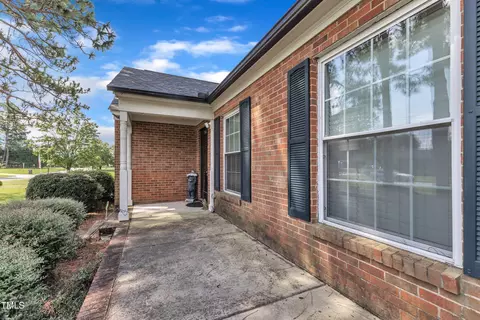 Exterior - 302 S Pine St, Benson, NC 27504 photo 4 of 8