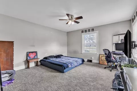 Bedroom - 302 S Pine St, Benson, NC 27504 photo 1 of 3