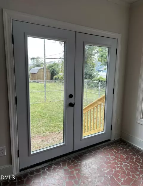 Other - 302 S Pine St, Benson, NC 27504 photo 5 of 8