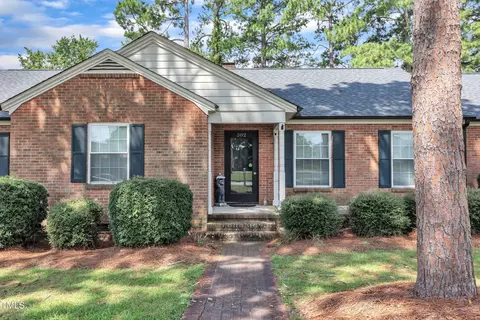 Other - 302 S Pine St, Benson, NC 27504 photo 2 of 8