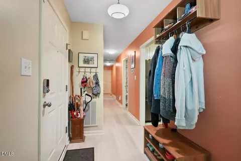 6701 Westborough Dr, Raleigh, NC 27612 photo 12