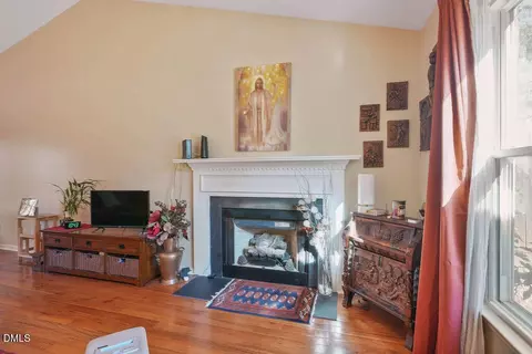 6701 Westborough Dr, Raleigh, NC 27612 photo 9