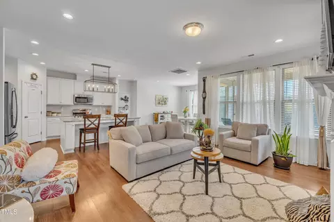 123 Carbone Ln, Clayton, NC 27527
