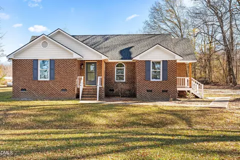 8302 Nc 96 Hwy, Selma, NC 27576