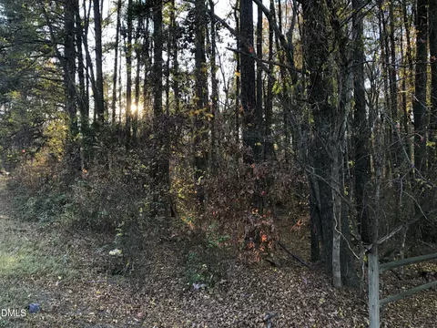 3927 Glenn Rd, Durham, NC 27704 photo 4