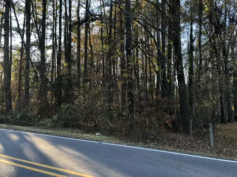 3927 Glenn Rd, Durham, NC 27704 photo 3