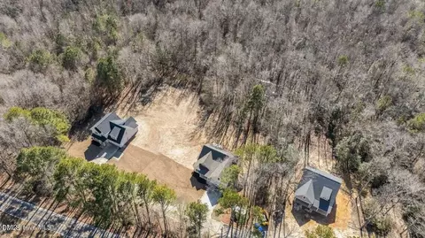 330 Monroe Rd, Cameron, NC 28326