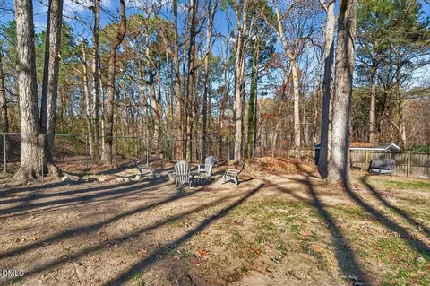 Exterior - 932 Danbury Dr, Durham, NC 27703 photo 11 of 11