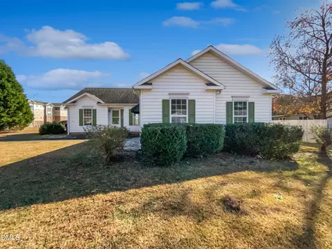 2001 Belford Dr, Sanford, NC 27330