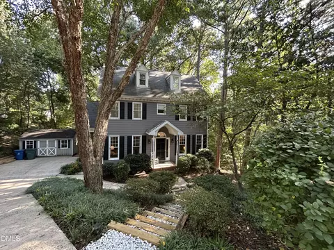 1 Hampshire Ct, Durham, NC 27713