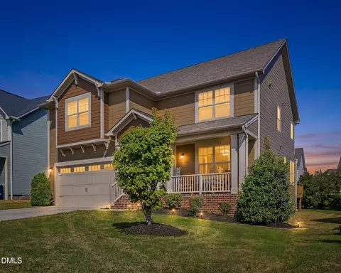 4249 Saubranch Hill St, Raleigh, NC 27616