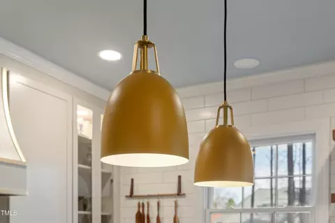 Kitchen - 307 Kellyridge Dr, Apex, NC 27502 photo 5 of 5