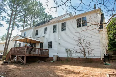 Exterior - 307 Kellyridge Dr, Apex, NC 27502 photo 8 of 12