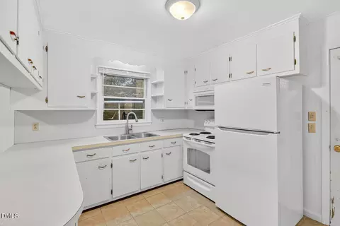 Kitchen - 237 Latta Rd, Durham, NC 27712 photo 2 of 2