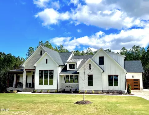 85 Ashbrooke Falls Dr, Franklinton, NC 27525