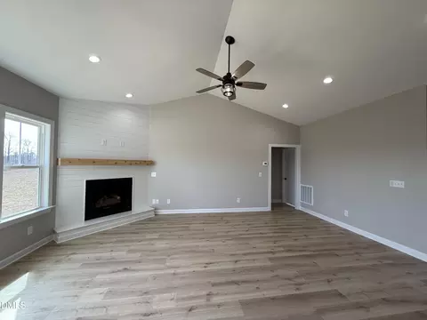 250 Tee Dr, Selma, NC 27576 photo 3