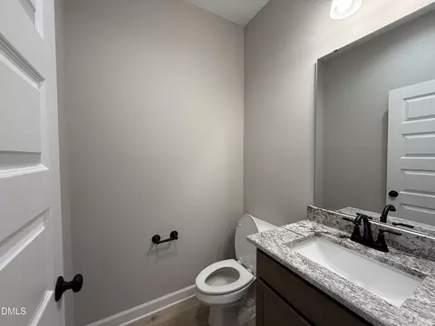 250 Tee Dr, Selma, NC 27576 photo 8
