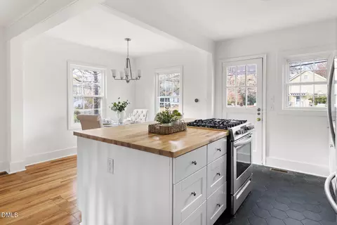 Kitchen - 2712 Elgin St, Durham, NC 27704 photo 5 of 5