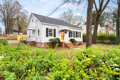 Exterior - 2712 Elgin St, Durham, NC 27704 photo 2 of 5