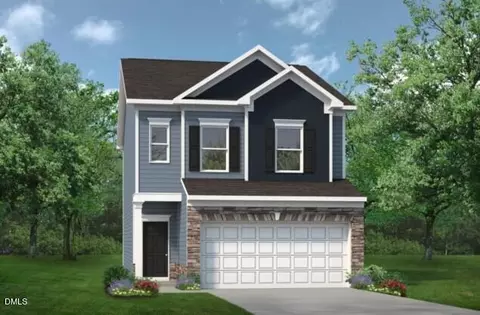 220 Courtside Dr, Dunn, NC 28334