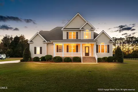 1048 Augusta Ln, Greenville, NC 27858