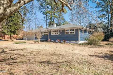 1117 S 1st St, Smithfield, NC 27577 photo 6
