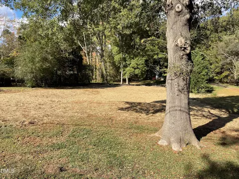 111 E Cornwall Rd, Cary, NC 27511 photo 2