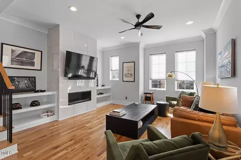 613 S West St, Raleigh, NC 27601