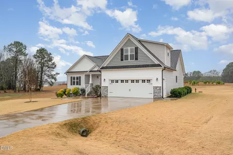 Exterior - 88 Bodacious Ln, Benson, NC 27504 photo 4 of 11