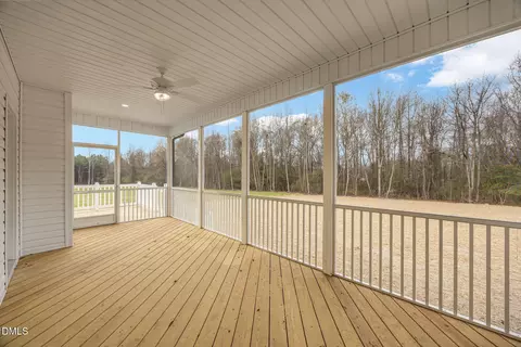 228 Freedom Rdg Dr, Smithfield, NC 27577 photo 7