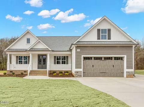228 Freedom Rdg Dr, Smithfield, NC 27577