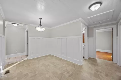 Entry Way - 5869 Deans St, Bailey, NC 27807 photo 2 of 2