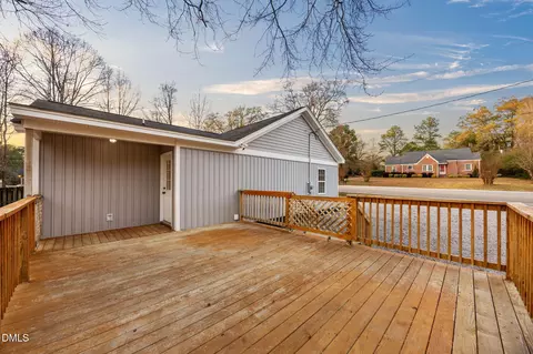Exterior - 5869 Deans St, Bailey, NC 27807 photo 3 of 13