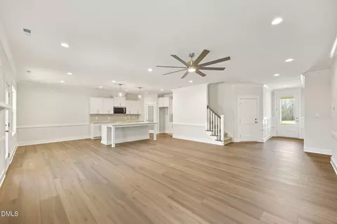 Living - 217 Freedom Rdg Dr, Smithfield, NC 27577 photo 3 of 4