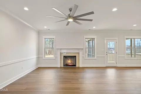 Living - 217 Freedom Rdg Dr, Smithfield, NC 27577 photo 2 of 4