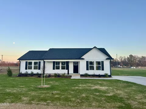 108 Dees Meadow Ln, Fremont, NC 27830