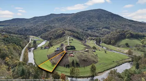 262 River Landing Way, Lansing, NC 28643