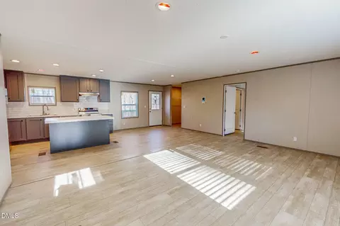 391 Loftis Loop, Roxboro, NC 27574 photo 8