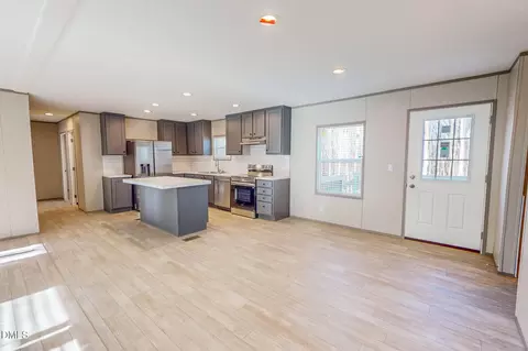 391 Loftis Loop, Roxboro, NC 27574 photo 3