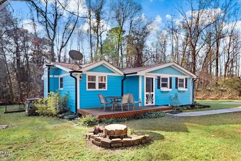 415 Barbour Rd, Smithfield, NC 27577 photo 3