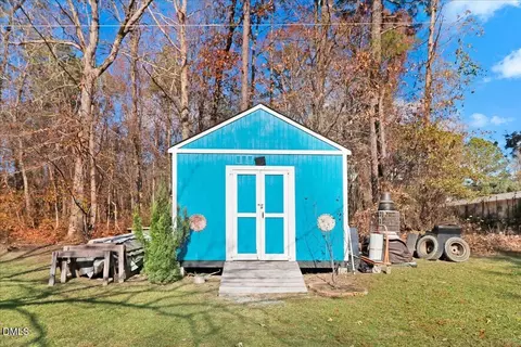 415 Barbour Rd, Smithfield, NC 27577 photo 10