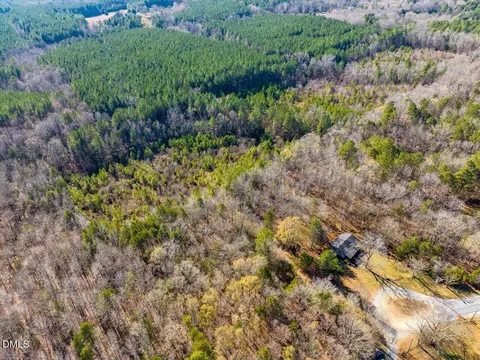786 Horton Rd, Goldston, NC 27252